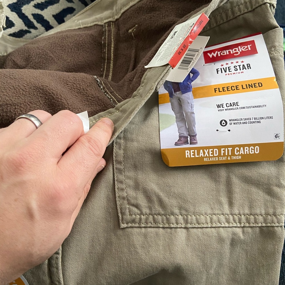 NEW! Wrangler Fleece Lined Relaxed Fit Cargo